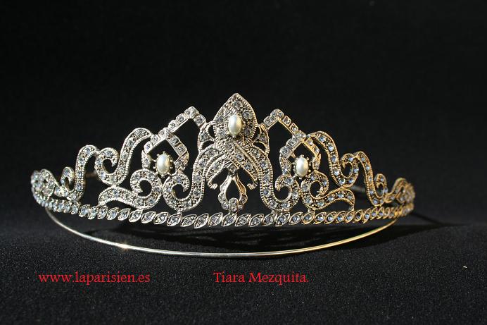 Silver tiara, Mezquita model